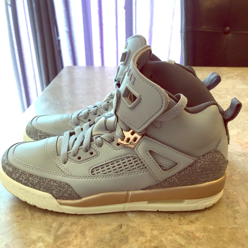 Nike Jordan Spiz’ike GG size 6Y